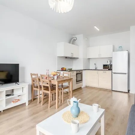 Apartmán Enjoy! Marywilska Varšava Exteriér fotografie