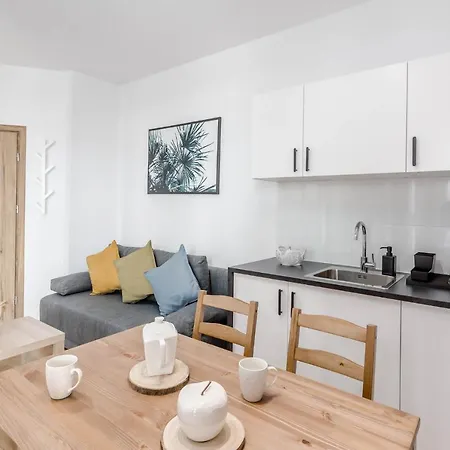 Apartmán Enjoy! Marywilska Varšava Exteriér fotografie