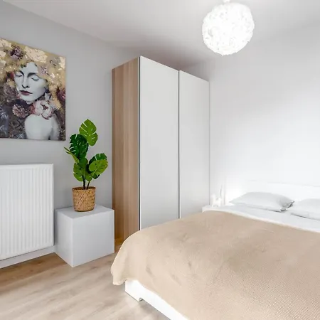 Apartmán Enjoy! Marywilska Varšava Exteriér fotografie