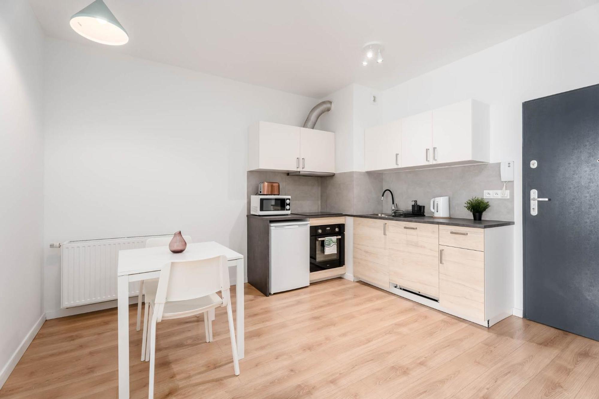 Apartment Enjoy! Marywilska Warschau