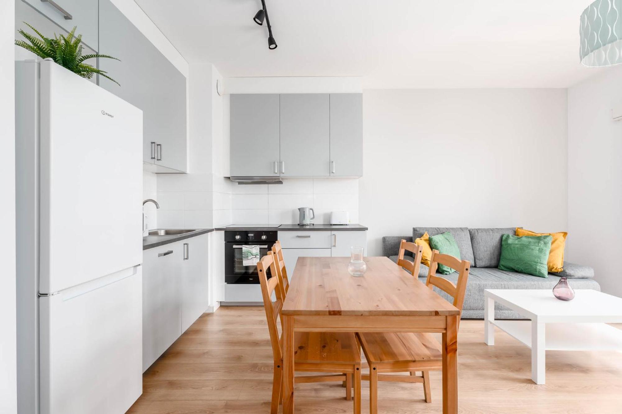 Enjoy! Marywilska Apartment
